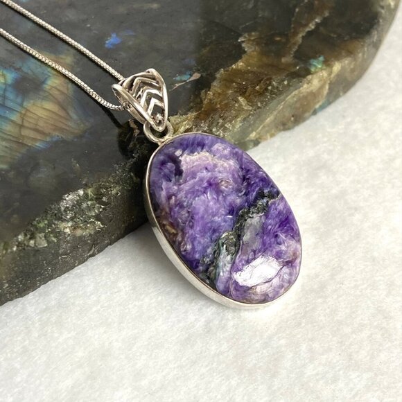 Sterling Silver 925 Oval Bezel Set Purple Charoite Pendant Necklace 22" Chain - Picture 6 of 16
